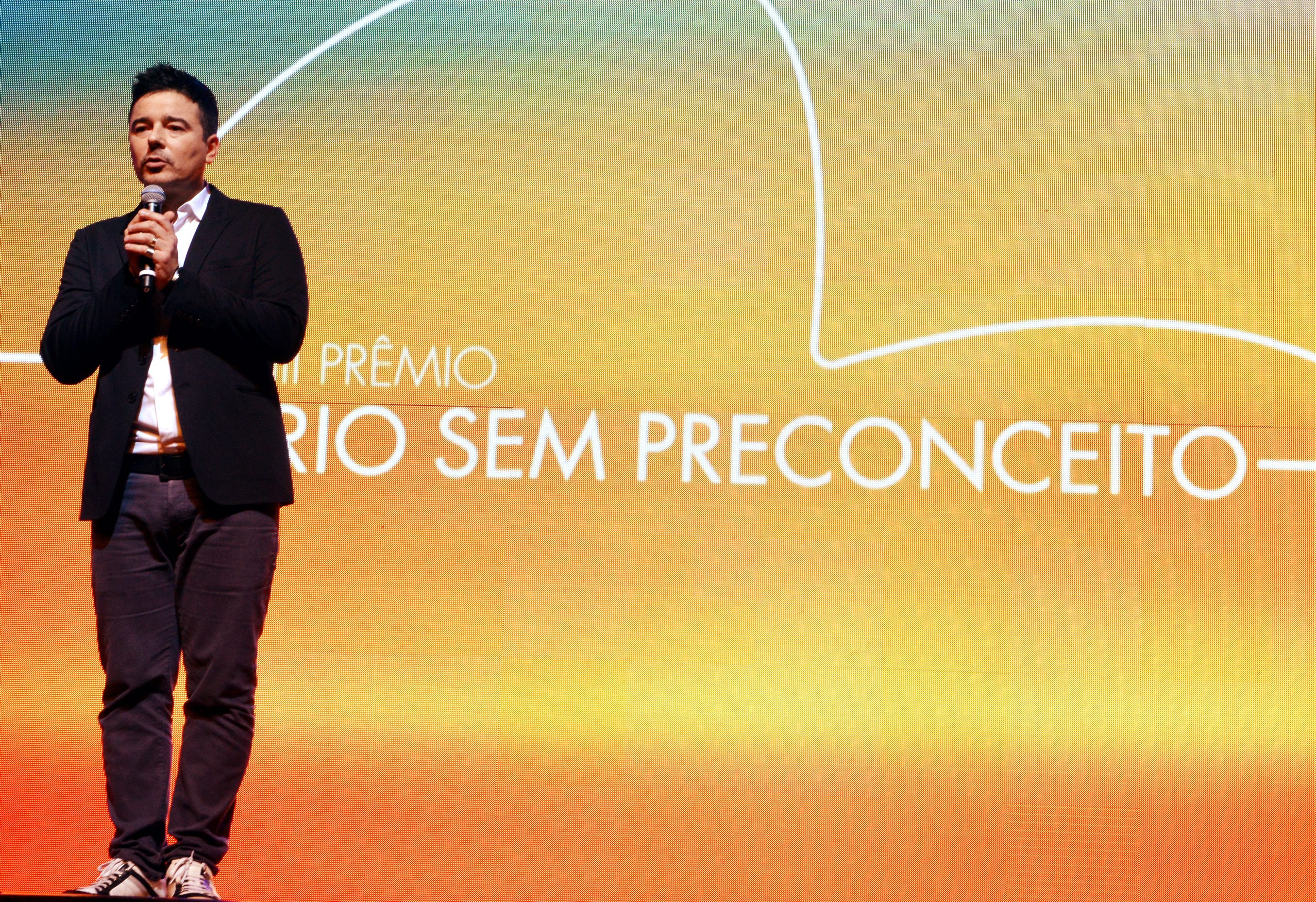 DSC_5371  Carlos Tufvesson -  Prêmio RIO SEM PRECONCEITO - Setembro 2015 - Foto CRISTINA GRANTO